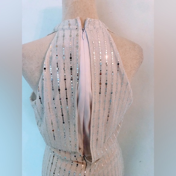 Alexa B. Nites-Silver Sparkly Racerback, Lined Cocktail Dress, Size 06 - Picture 5 of 14
